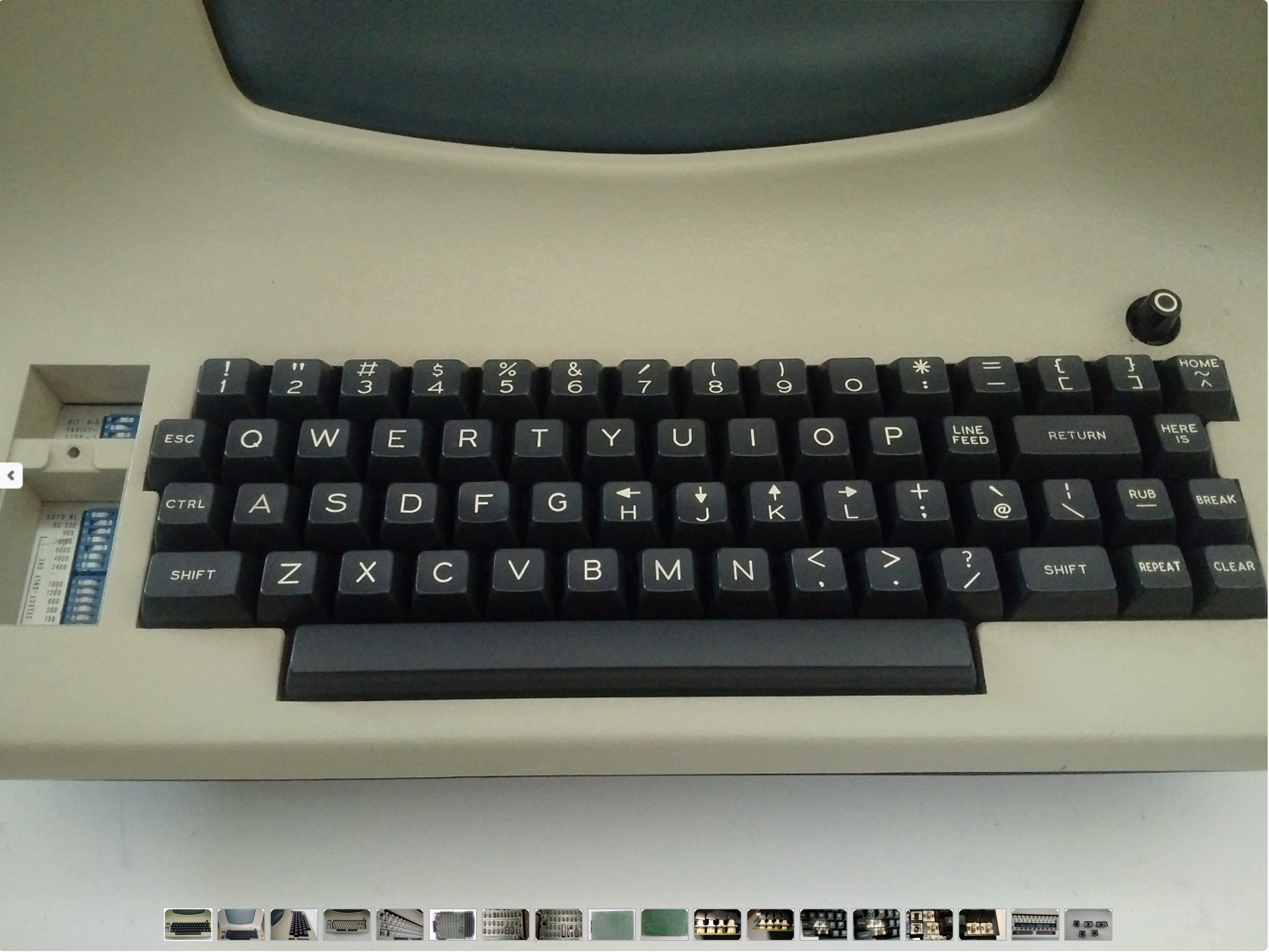 ADM Terminal keyboard from the 1970s that has arrow keys printed above the h, j, k, and l keys.
